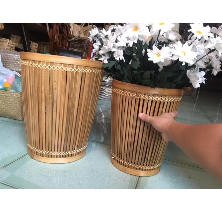 Sọt rác tre có nắp
