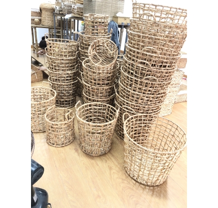Sọt lục bình oval thưa có quà