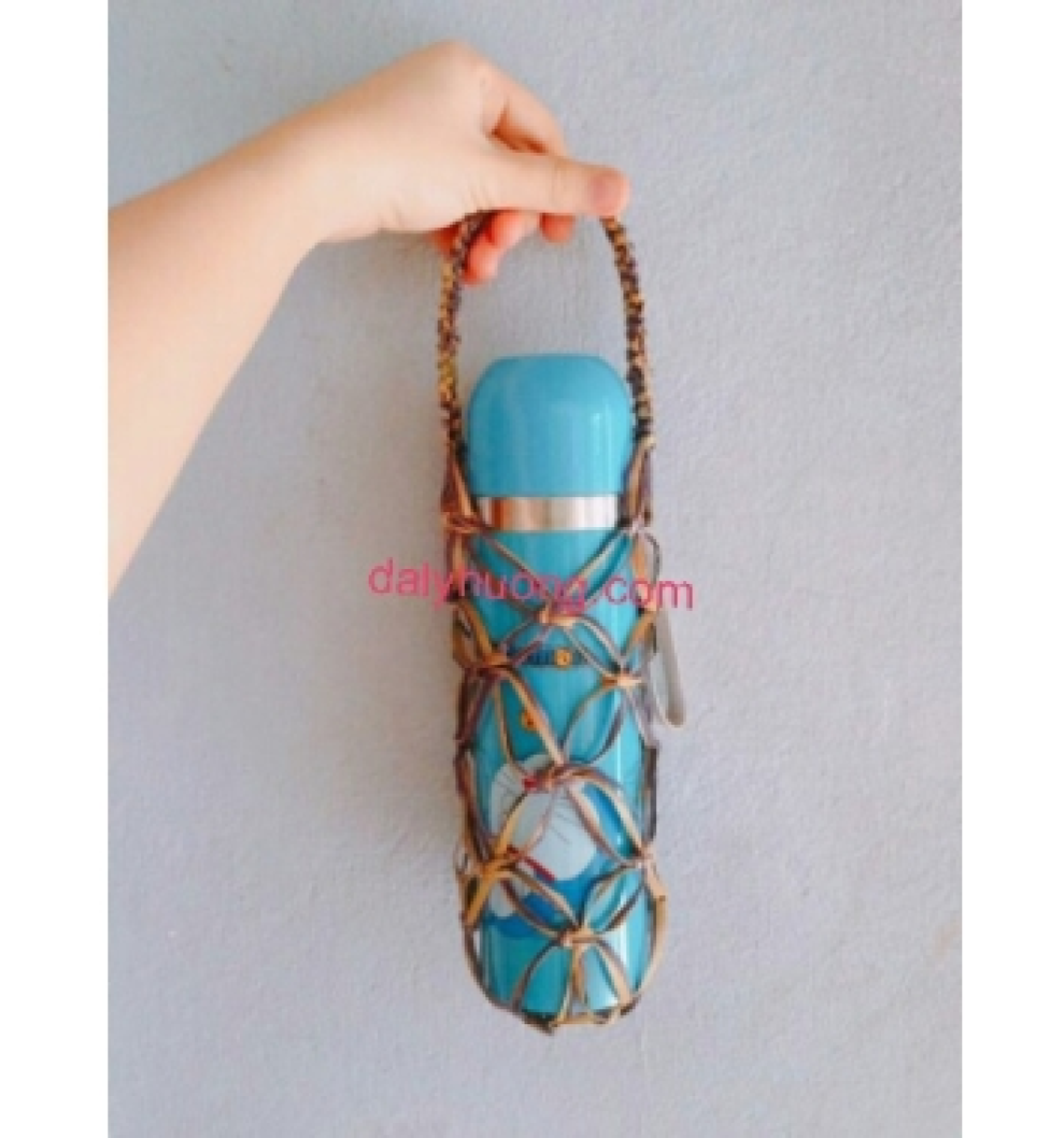 Giỏ đựng chai nước