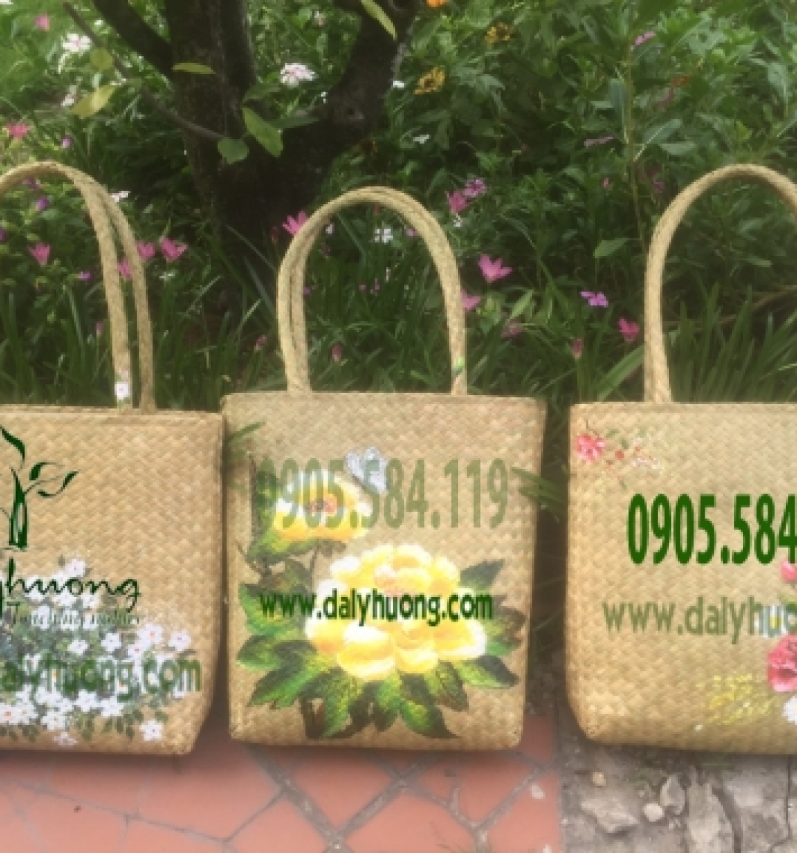 Giỏ bàng chữ nhật vẽ hoa