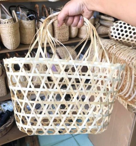 Giỏ tre chùm gói quà tet