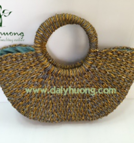 Giỏ cói bán nguyệt